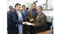 استاندار سمنان پرونده الکترونیکی سلامت خود را تکمیل کرد.