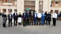 بازدید عیدانه دکتر قدس رئیس دانشگاه از مراکز بهداشتی درمانی و پایگاه های اورژانس شهرستان گرمسار