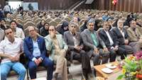 با هدف کاهش پوسیدگی دندان کودکان ، از سال تحصیلی جدید هر سال یک پایه به گروه هدف طرح وارنیش سدیم فلوراید اضافه می شود .