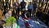 حضور  اساتید و پرسنل مجتمع آموزشی دانشگاه بر سر مزار مطهر شهدای گمنام دانشگاه