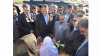 دكتر سیدحسن هاشمی وزیر بهداشت و درمان وارد استان سمنان شد.