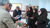 دیدار دکتر عرب آرادانی رئیس بیمارستان معتمدی با معلمین مدارس شهرستان گرمسار