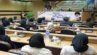 نشست هم اندیشی رئیس دانشگاه با پزشکان متخصص شهرستانهای گرمسار و آرادان