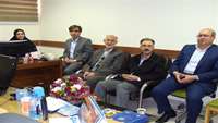 تقدیر و تشکر مسئولین مجتمع آموزشی از پرسنل کتابخانه مرکزی دانشگاه علوم پزشکی استان سمنان.