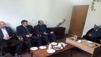 دیدار رئیس بیمارستان 15 خرداد مهدیشهر با حجت الاسلام بارانی امام جمعه شهرستان مهدیشهر