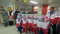 روز جهانی کودک و عیادت از کودکان بستری در بخش کودکان 