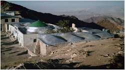 بازدید کارشناسان مرکز بهداشت از منطقه پیغمبران.