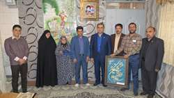 دیدار رئیس دانشگاه علوم پزشکی استان سمنان با خانواده شهید عزیزالله قصاب