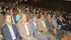 مراسم بزرگداشت روز دندانپزشك در دانشكده دندانپزشكي برگزار شد.