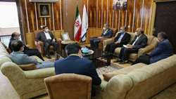  رئیس دانشگاه علوم پزشکی استان سمنان به اتفاق جمعی از معاونین و مدیران این دانشگاه با استاندار سمنان دیدار کرد