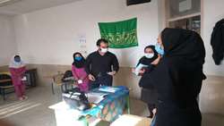 گشت مشترک واحد های بهداشتی شبکه بهداشت و درمان شهرستان دامغان از مدارس منطقه کوه زر