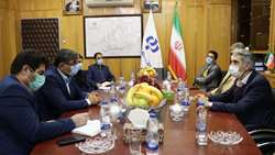 دیدار دکتر دانائی رئیس دانشگاه با مدیر کل امور شعب بانک رفاه کارگران استان سمنان 