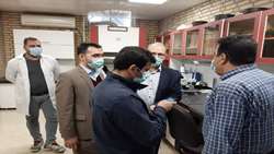 بازدید کارشناسان نظارت بر فرآورده های آرایشی و بهداشتی معاونت غذا ودارو دانشگاه از کارخانجات تولید کننده مواد غذایی و بهداشتی