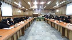 برگزاری جلسه بررسی برنامه های عملیاتی پرستاری با حضور رئیس اداره پرستاری در بیمارستان کوثر