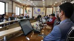 نشست اعضای هیات رئیسه با محوریت بررسی روند اجرای طرح پزشک خانواده در مناطق تحت پوشش دانشگاه 