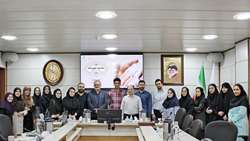 تقدیر معاون بهداشتی دانشگاه از زوج های جوان شاغل در دانشگاه توسط 