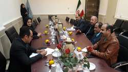 بازدید سرپرست معاونت دانشجویی و فرهنگی دانشگاه از دانشکده های تغذیه و علوم غذایی آرادان