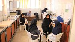 پایش گروه ارزیابی وزارت بهداشت از آزمایشگاه مرکز خدمات جامع سلامت تدبیر گرمسار
