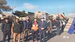 حضور پرشور خانواده دانشگاه علوم پزشکی استان سمنان در راهپیمایی ۲۲ بهمن 