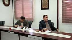 نشست هم اندیشی مدیر اجرایی معاونت درمان دانشگاه با پزشکان متخصص بیمارستان معتمدی گرمسار