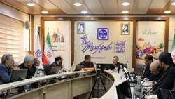 جلسه اعضای هیات مدیره موکب سفید پوشان اربعین با رئیس دانشگاه علوم پزشکی استان سمنان 
