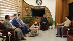 دیدار مدیر شعب بانک قرض الحسنه مهر ایران در استان سمنان با رئیس دانشگاه