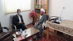 دیدار مدیر شبکه بهداشت و درمان شهرستان سرخه با امام جمعه این شهرستان 