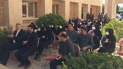 مراسم جشن به مناسبت گرامیداشت هفته سلامت، هفته کارگر و روز جهانی ماما در بیمارستان معتمدی گرمسار 