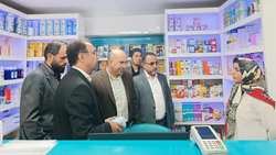 بازدید سرپرست معاونت غذا و دارو دانشگاه از داروخانه ها و شرکت های پخش دارو و شیرخشک سمنان 