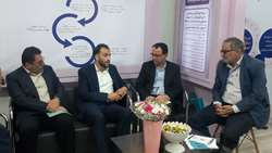 حضور معاون بهداشتی دانشگاه علوم پزشکی سمنان در همایش کشوری تجلیل از فعالان عرصه سلامت