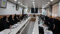 نشست هم اندیشی و هماهنگی درراستای برگزاری ارزیابی اعتباربخشی برنامه پزشکی عمومی دانشگاه