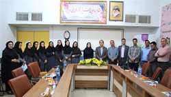 مراسم بزرگداشت روز بهورز در شبکه بهداشت و درمان شهرستان گرمسار