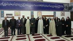 اختتامیه مراسم معنوی اعتکاف با حضور رئیس دانشگاه علوم پزشکی استان سمنان برگزار شد