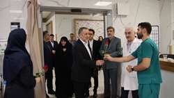 تبریک استاندار سمنان به گروه های مختلف درمانی در بیمارستان کوثر به مناسبت ولادت حضرت زینب (س) 
