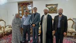 دیدار رئیس دانشگاه با پرستار ایثارگر دفاع مقدس دانشگاه علوم پزشکی استان سمنان