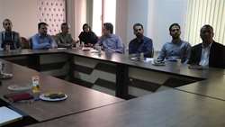 نشست مشترک سرپرست معاونت تحقیقات و فناوری دانشگاه با اعضای مرکز تحقیقات سرطان
