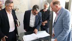 حضور سرپرست دانشگاه در ستاد شبکه بهداشت و درمان شهرستان دامغان و ارزیابی پروژه‌های عمرانی و خدماتی حوزه سلامت