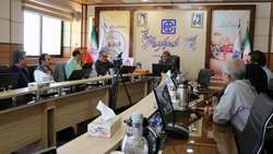 نشست دکتر کامران قدس با رؤسای شبکه‌های بهداشت و درمان شهرستان‌های تحت پوشش دانشگاه برگزار شد