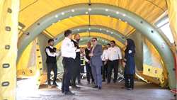 بازدید دکتر علی رشیدی پور رئیس دانشگاه از بیمارستان سیار و غرفه‌های بهداشتی پیش از برگزاری مانور تمام‌عیار مدیریت مخاطرات طبیعی