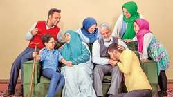 حفظ کرامت، ارتقا سلامت و کیفیت زندگی سالمندان با گام های محله محور 