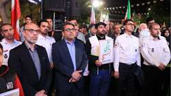 حضور گسترده و حماسی مدافعان سلامت و برپایی میز خدمت در تجمع شب های اقتدار سمنان
