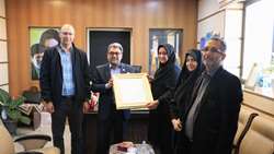 قدردانی کادر بهداشت شهرستان سمنان از مدیریت موثر، برنامه‌ریزی دقیق و حمایت‌های مطلوب رئیس دانشگاه علوم پزشکی استان سمنان