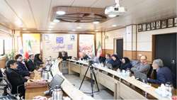 نشست اعضای گروه آموزشی فیزیک پزشکی با رئیس دانشگاه علوم پزشکی استان سمنان