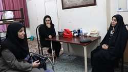 نشست صمیمی مدیرکل امور بانوان استانداری سمنان با دانشجویان دانشگاه در خوابگاه کوثر