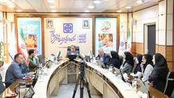 نشست رئیس دانشگاه علوم پزشکی استان سمنان با دستیاران تخصصی برگزار شد