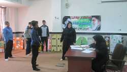 برنامه آموزشی با موضوع سوانح و حوادث رانندگی و سلامت مردان دردبیرستان پسرانه شهدای گمنام سمنان 