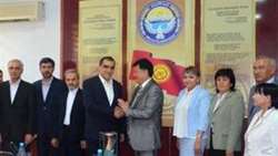 دیدار دکتر هاشمی با وزیر بهداشت قرقیزستان