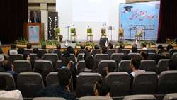 مراسم جشن فارغ التحصیلی 435 نفر از دانشجویان دانشگاه علوم پزشکی استان سمنان برگزار شد.