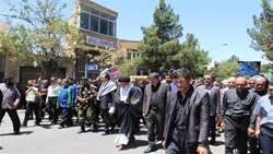 حضور گسترده پرسنل شبکه بهداشت و درمان شهرستان دامغان در راهپیمایی پرشور روز جهانی قدس