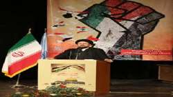 همه وظیفه داریم فریاد آزادسازی قدس را در جامعه طنین انداز کنیم